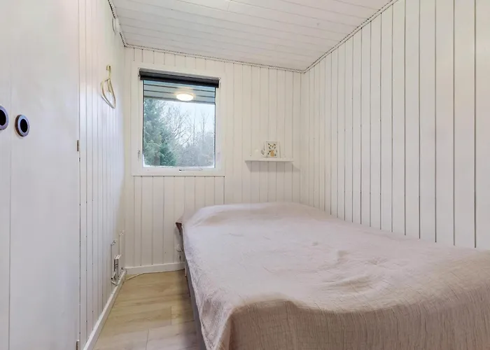 3 Bedroom Cozy In Casa de Férias *